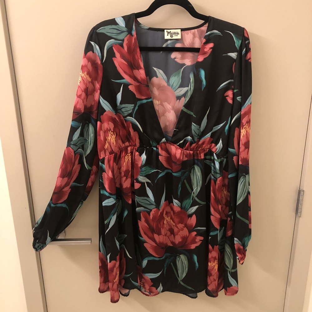Show Me Your Mumu mini